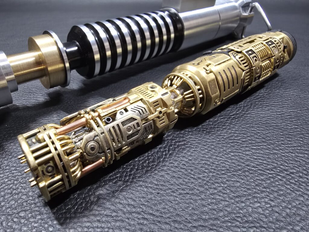 Luke Skywalker's Lightsaber - The Mandalorian - The Kyber Temple